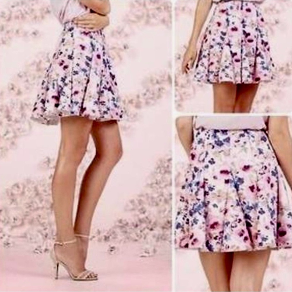 LC Lauren Conrad Runway Floral Scuba Skirt Size 14 Flared Date Night - Picture 4 of 11